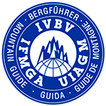 Federación Internacional de Asociaciones de Guías de Montaña 
Guía oficial de Alta Montaña profesional certificada por: IVBV - UIAGM - IFMGA